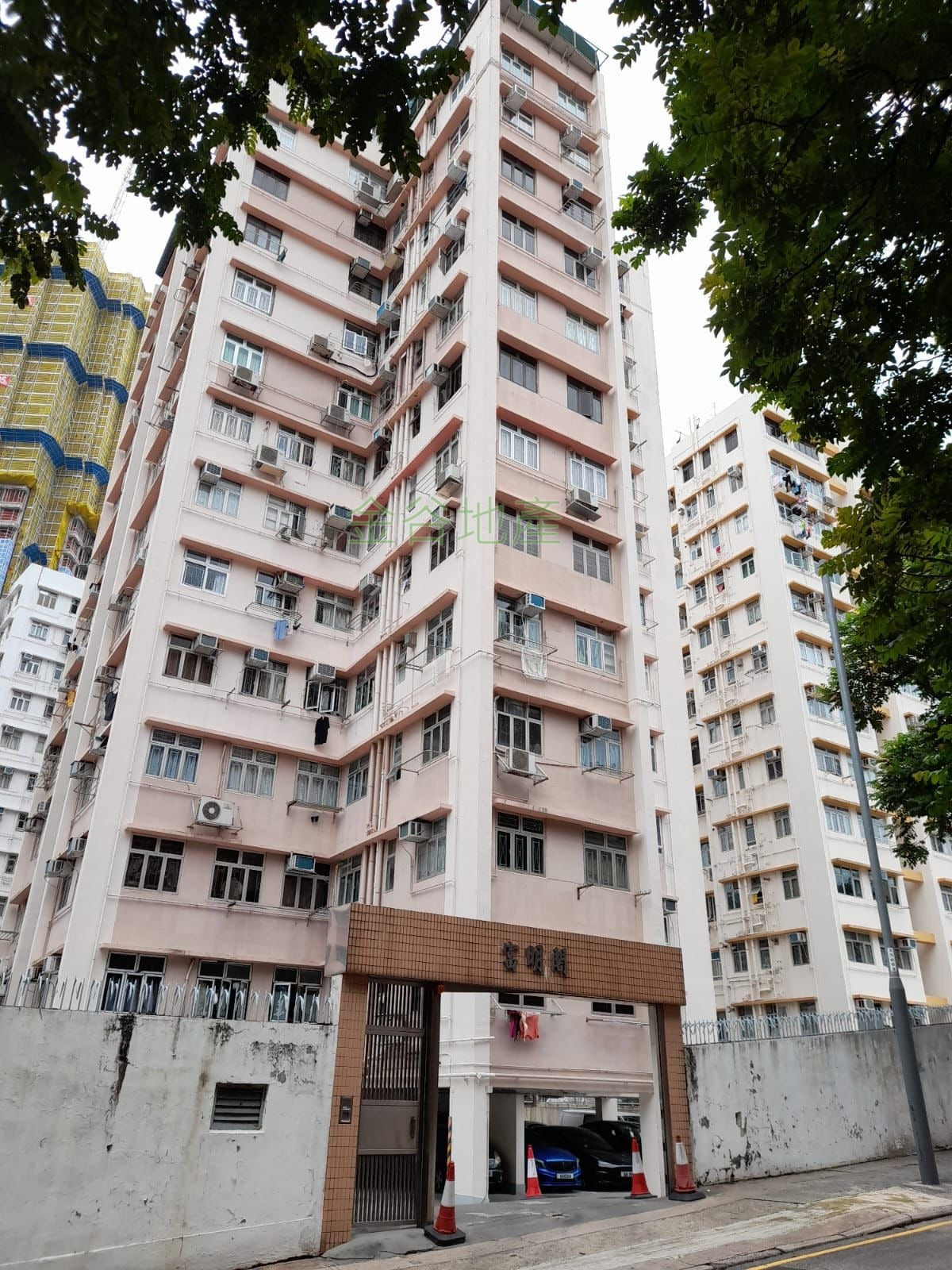 富明閣三連車位連生約售128萬