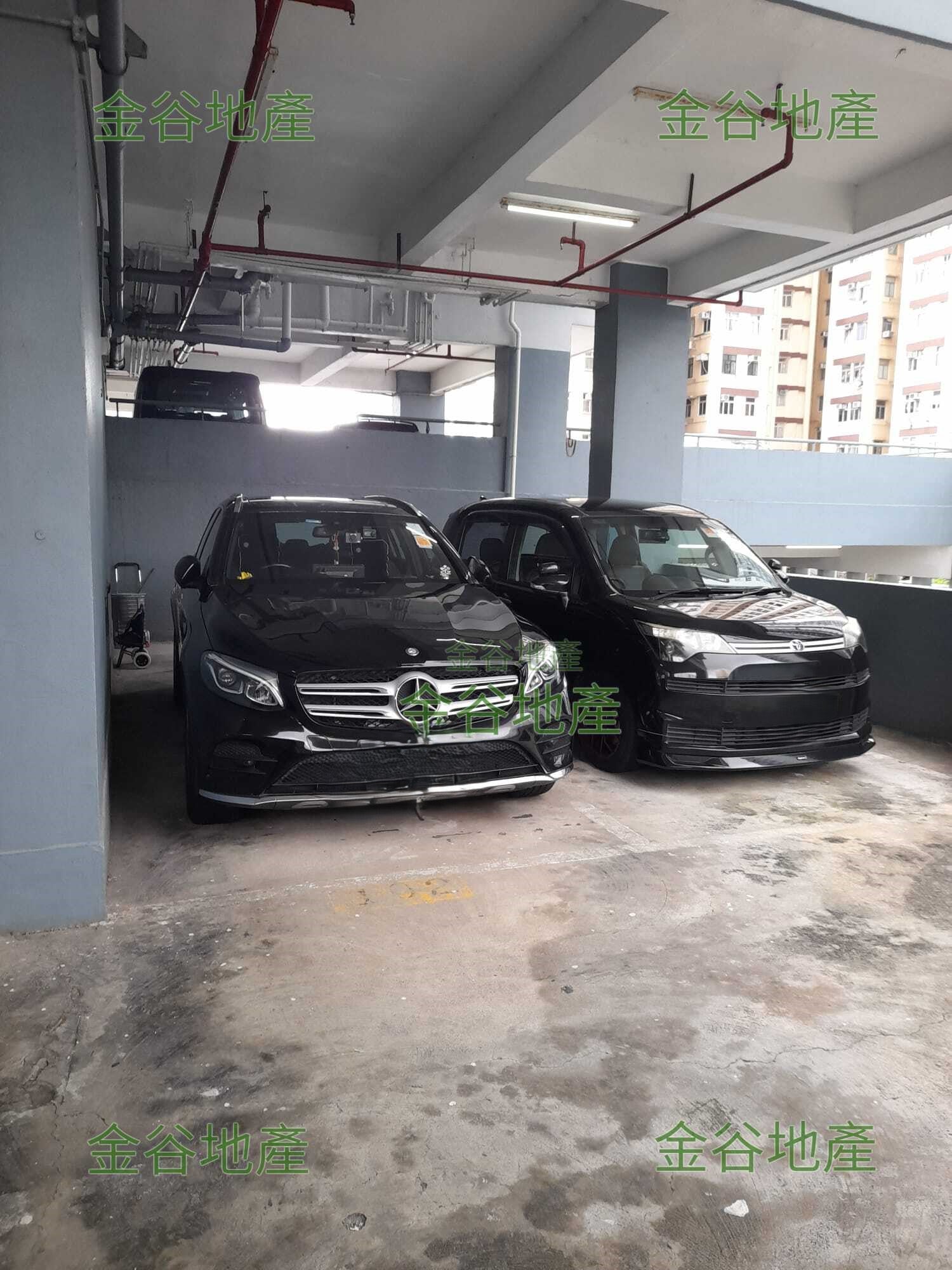 宏德居有蓋車位售106萬