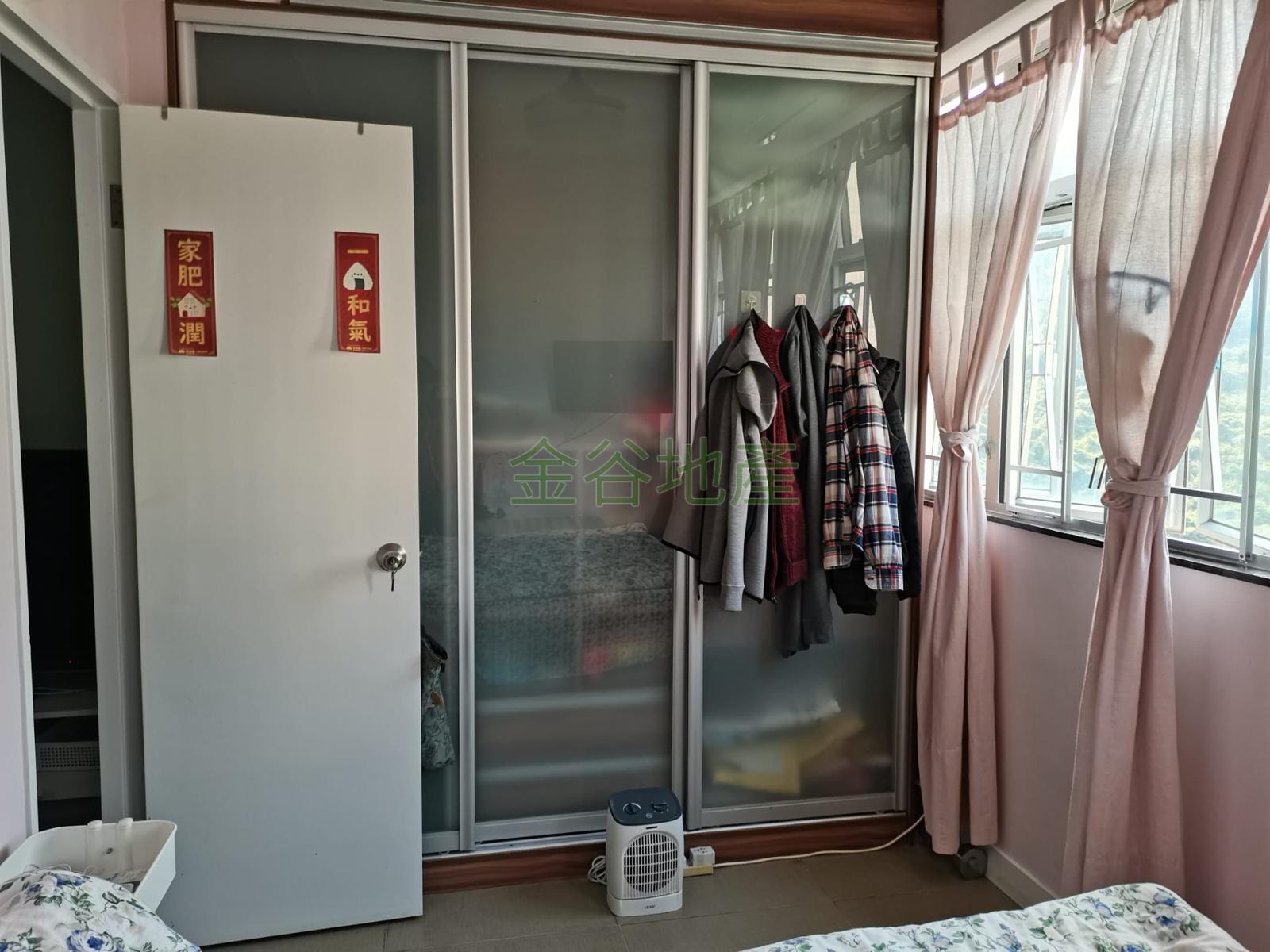 建業大樓售318萬