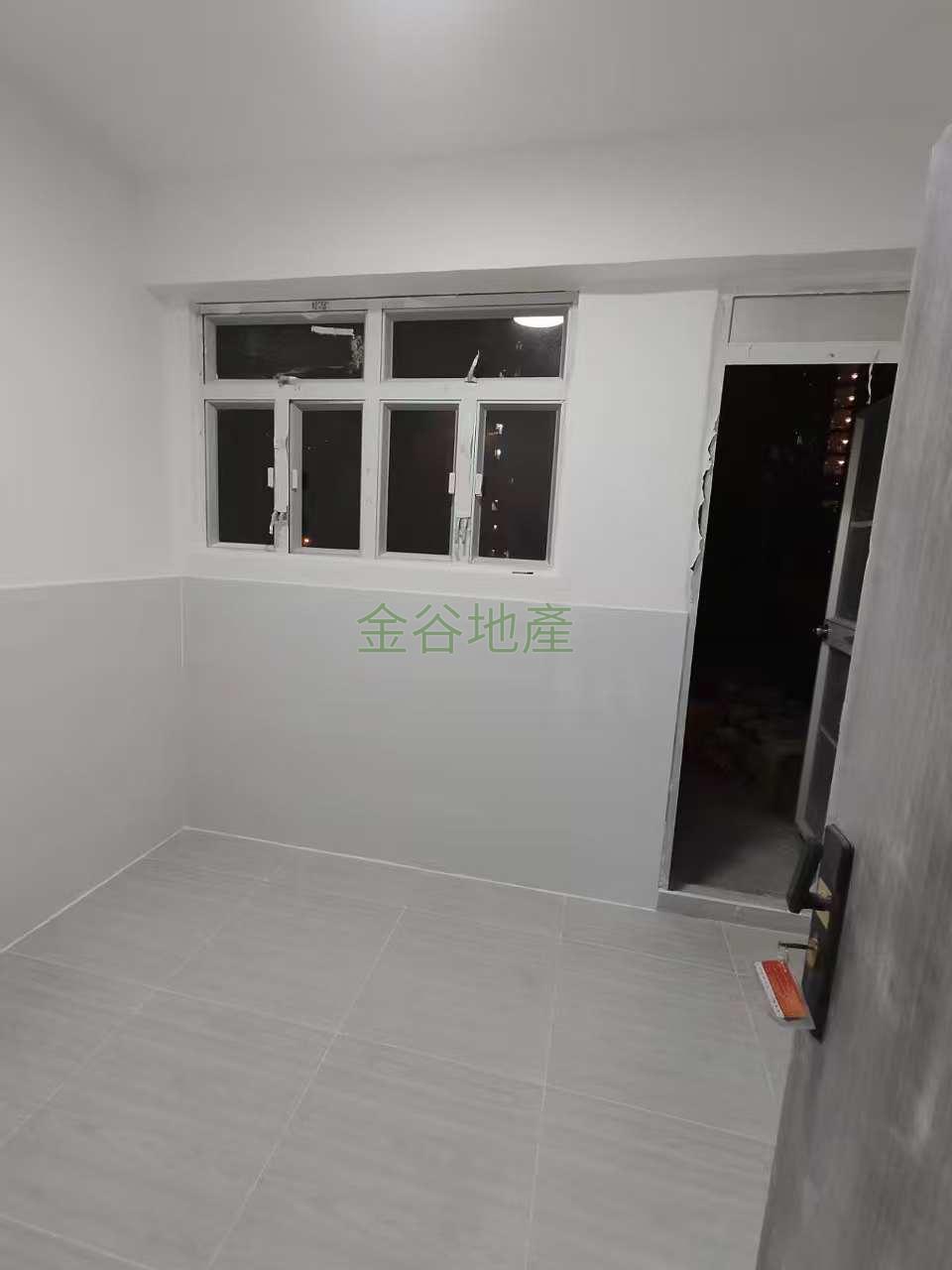 建業大樓連平台租14K