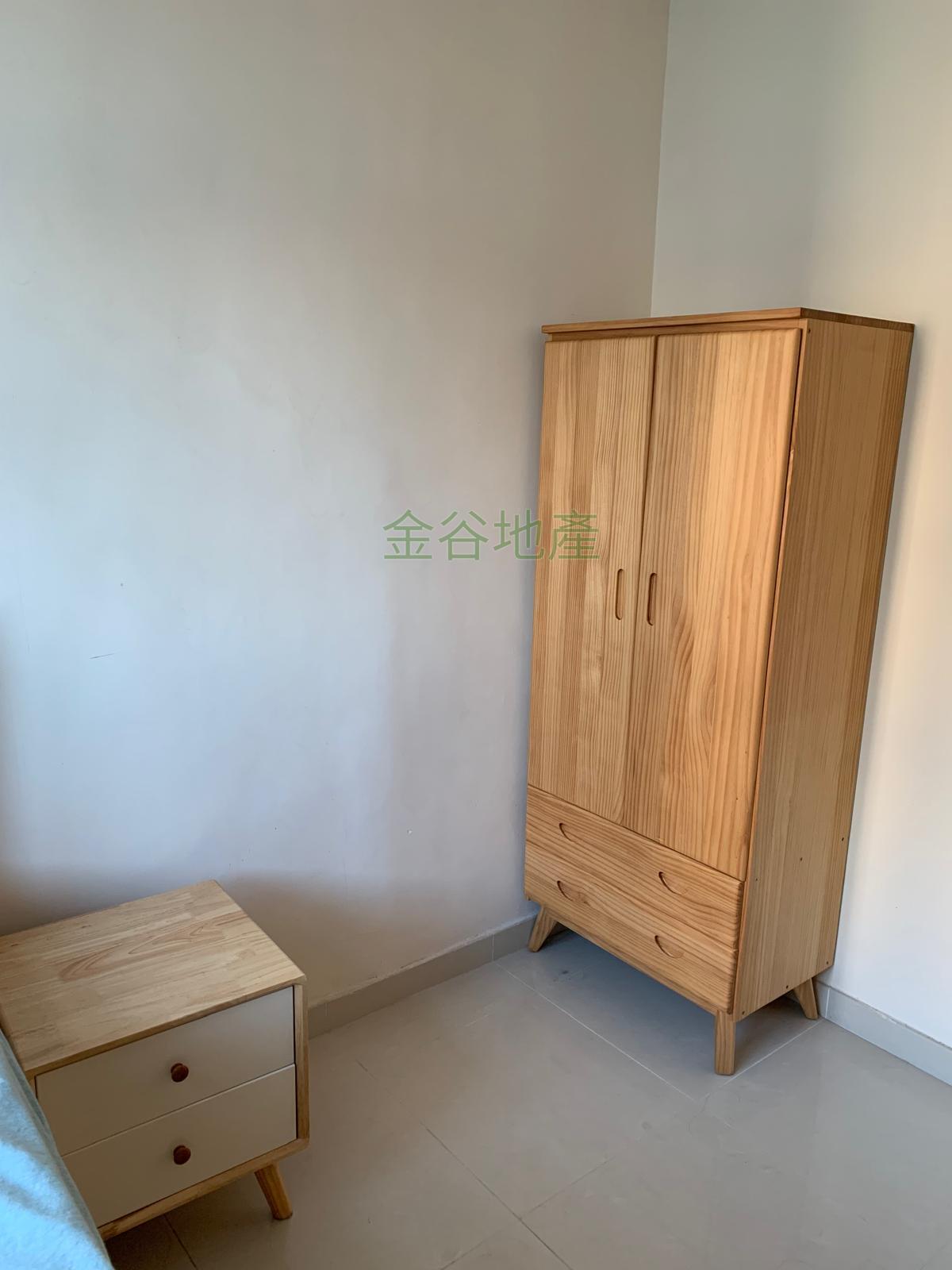 建業大樓售248萬