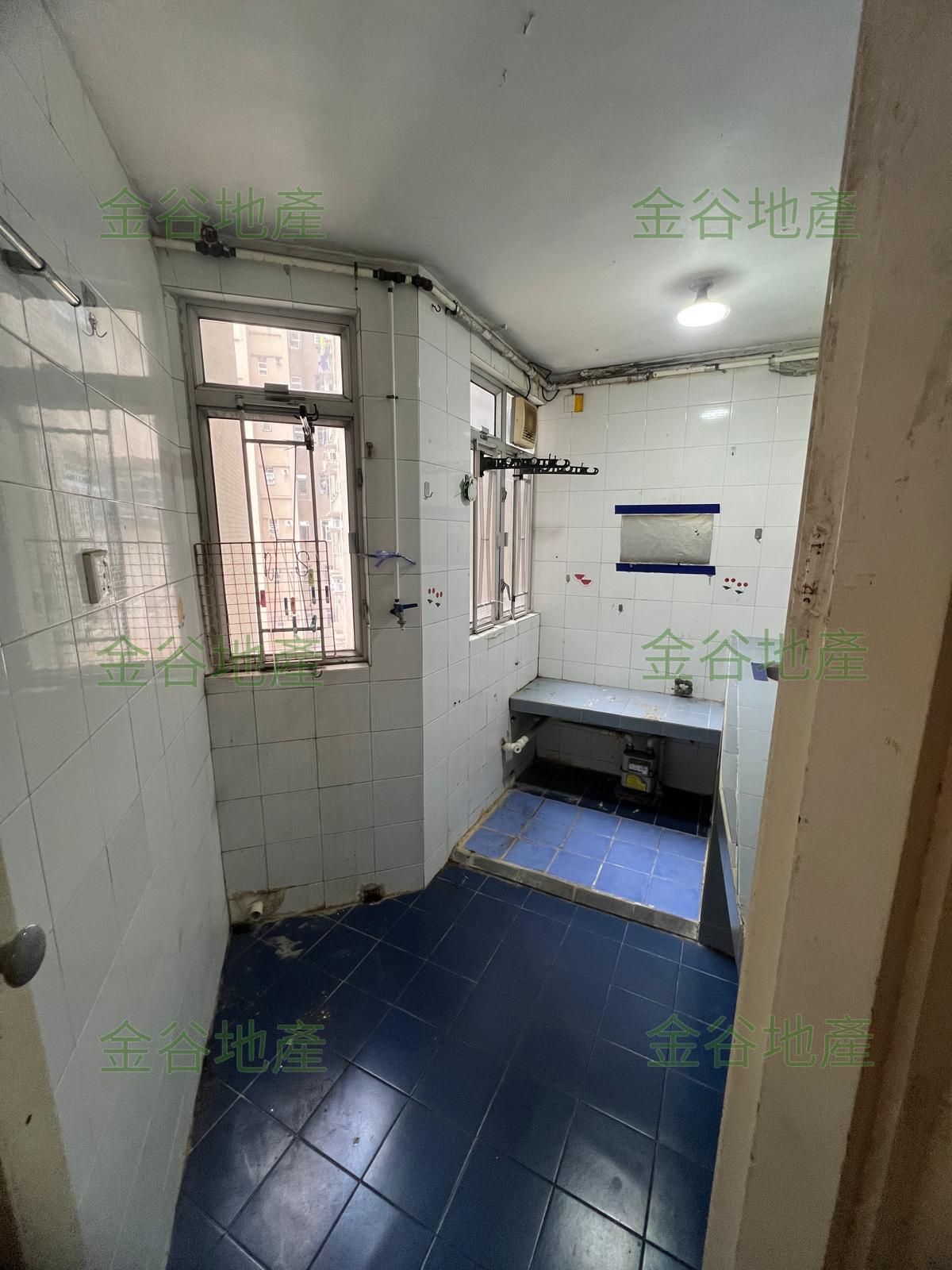 怡翠苑B座逸怡閣高層售450萬